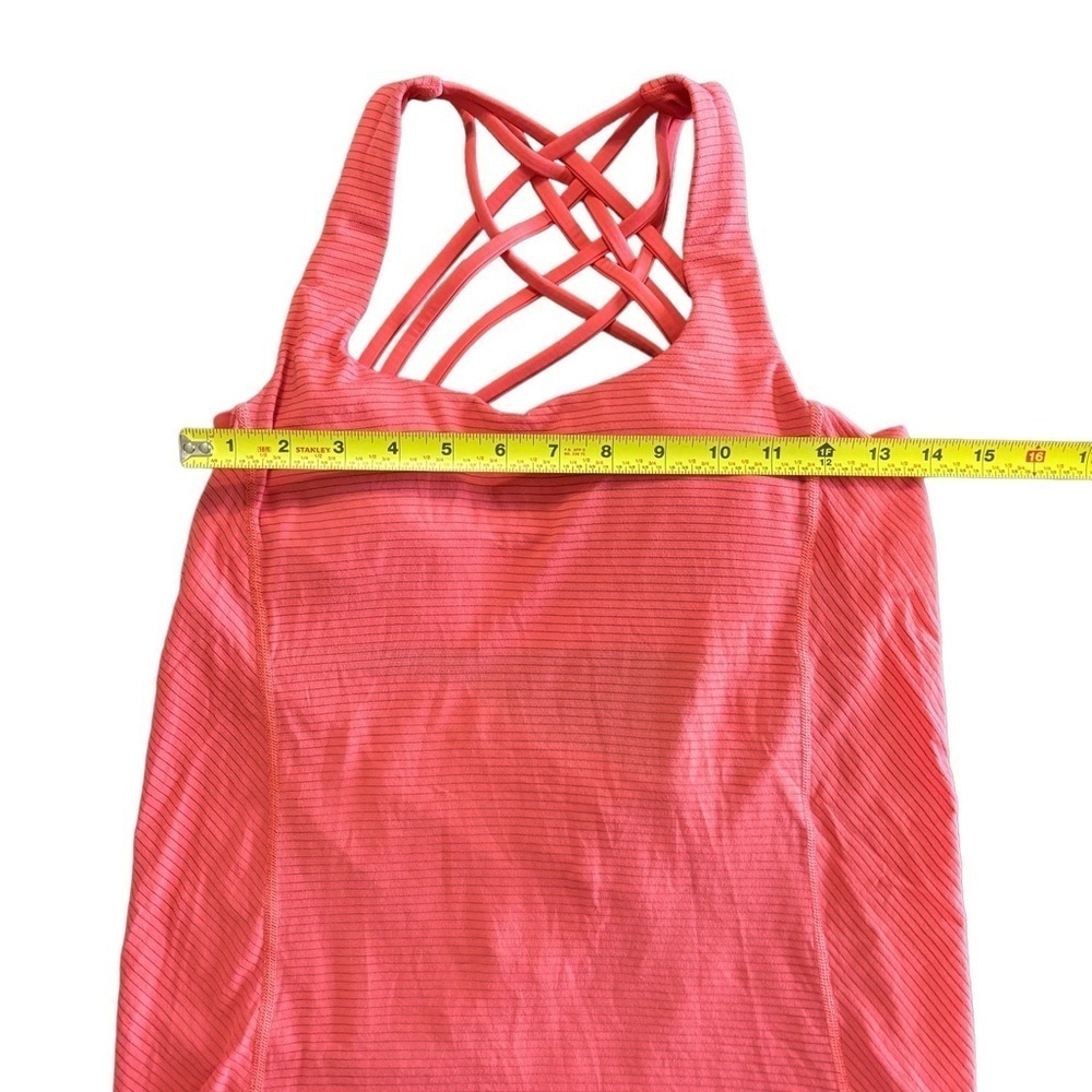 LULULEMON Wild Tank and Bra Atomic Red Size
4 with Stripes - Picture 9 of 10